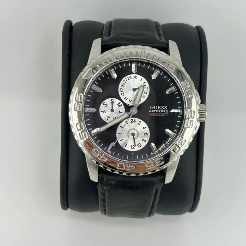 Guess Black and Silver Chronograph Watch Black dial #532